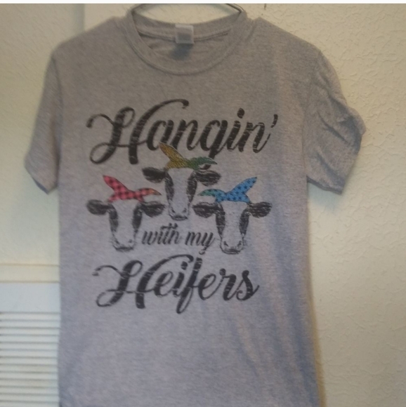 🐮 🐄 Hangin' with my Heifers Women's Short Sleeve T-Shirt - Picture 2 of 4